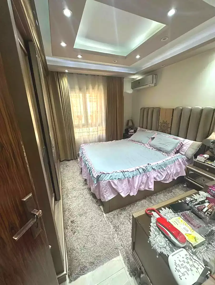 https://aqarmap.com.eg/en/listing/7210482-for-sale-alexandria-sydy-bshr-sydy-bshr-bhry-mohamed-el-srafi-st.