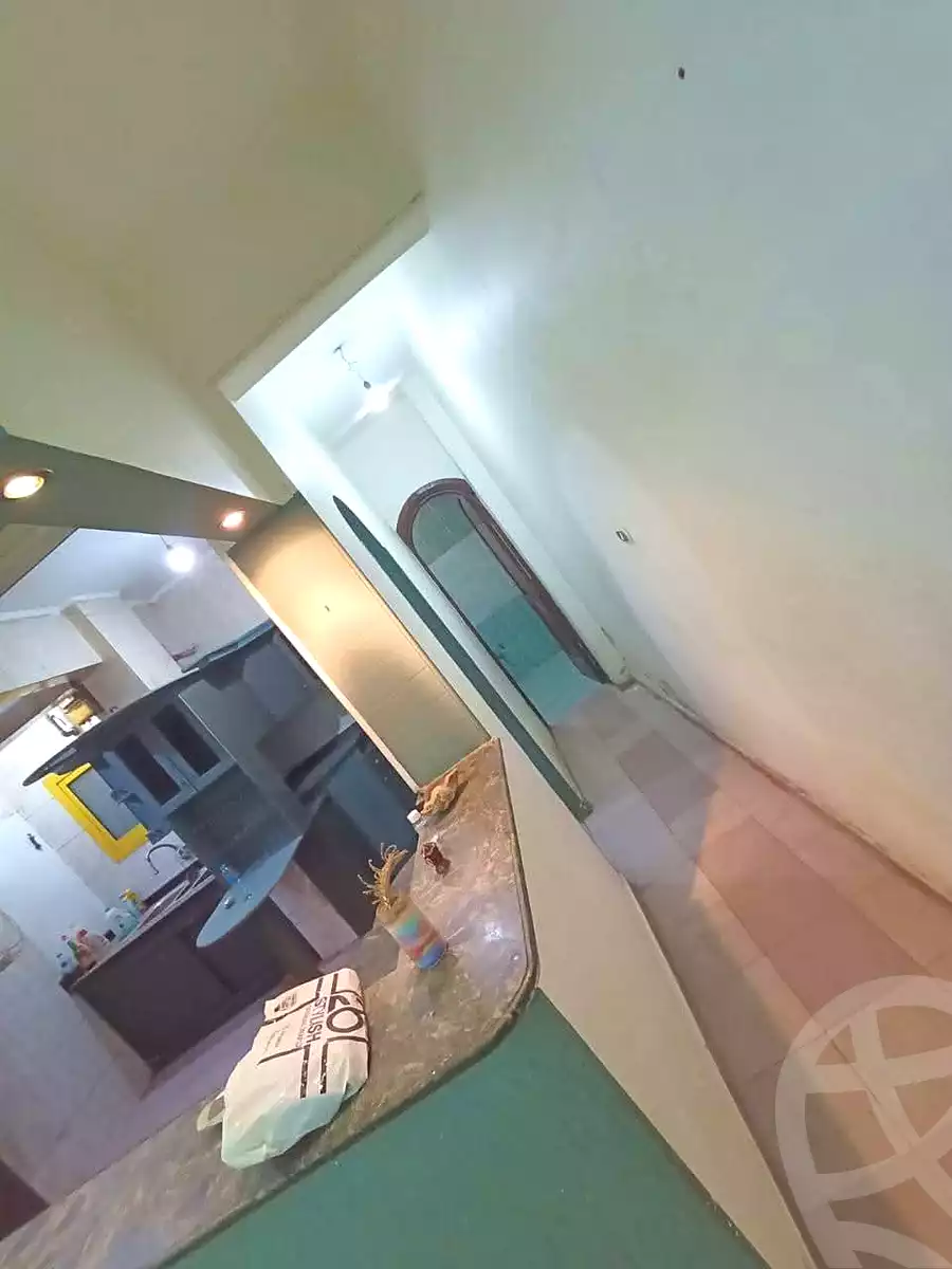 https://aqarmap.com.eg/en/listing/7210637-for-sale-cairo-helwan-helwan-el-sharkeya-thabit-basha-st