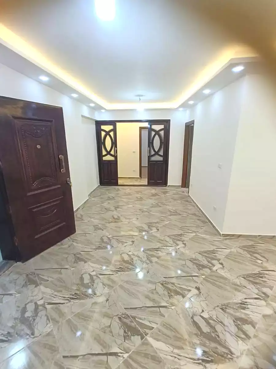https://aqarmap.com.eg/en/listing/7210648-for-sale-alexandria-sydy-bshr-sydy-bshr-bhry-street-17