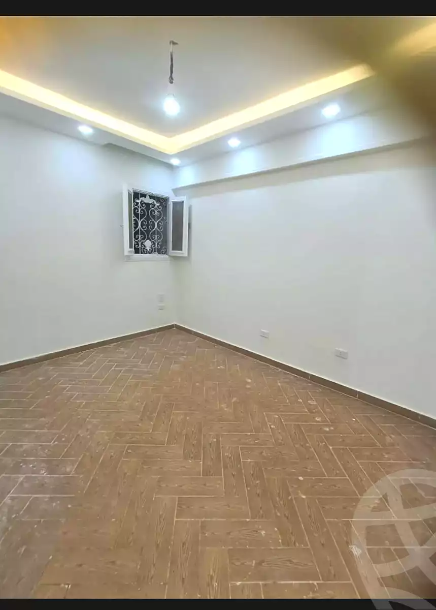 https://aqarmap.com.eg/en/listing/7210648-for-sale-alexandria-sydy-bshr-sydy-bshr-bhry-street-17