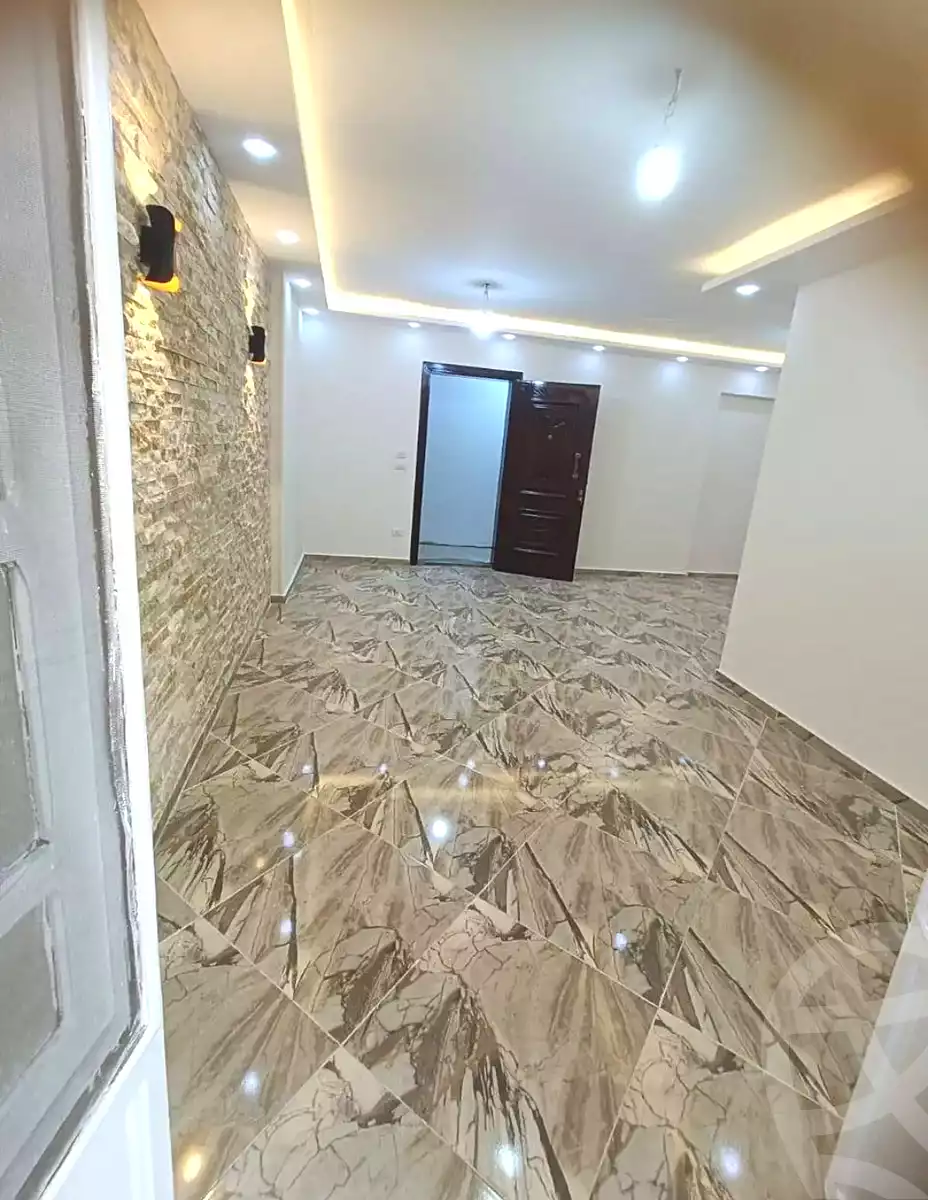 https://aqarmap.com.eg/en/listing/7210648-for-sale-alexandria-sydy-bshr-sydy-bshr-bhry-street-17