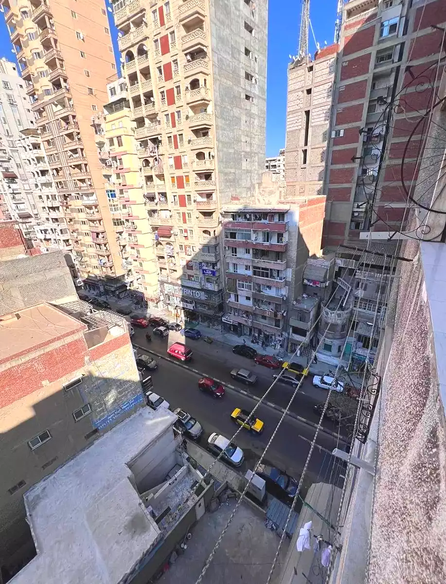 https://aqarmap.com.eg/en/listing/7210680-for-rent-alexandria-fyktwry-shr-jml-bd-lnsr