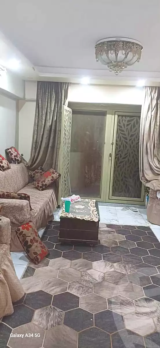 https://aqarmap.com.eg/ar/listing/7210855-for-sale-cairo-helwan-helwan-el-sharkeya-khesro-basha-st