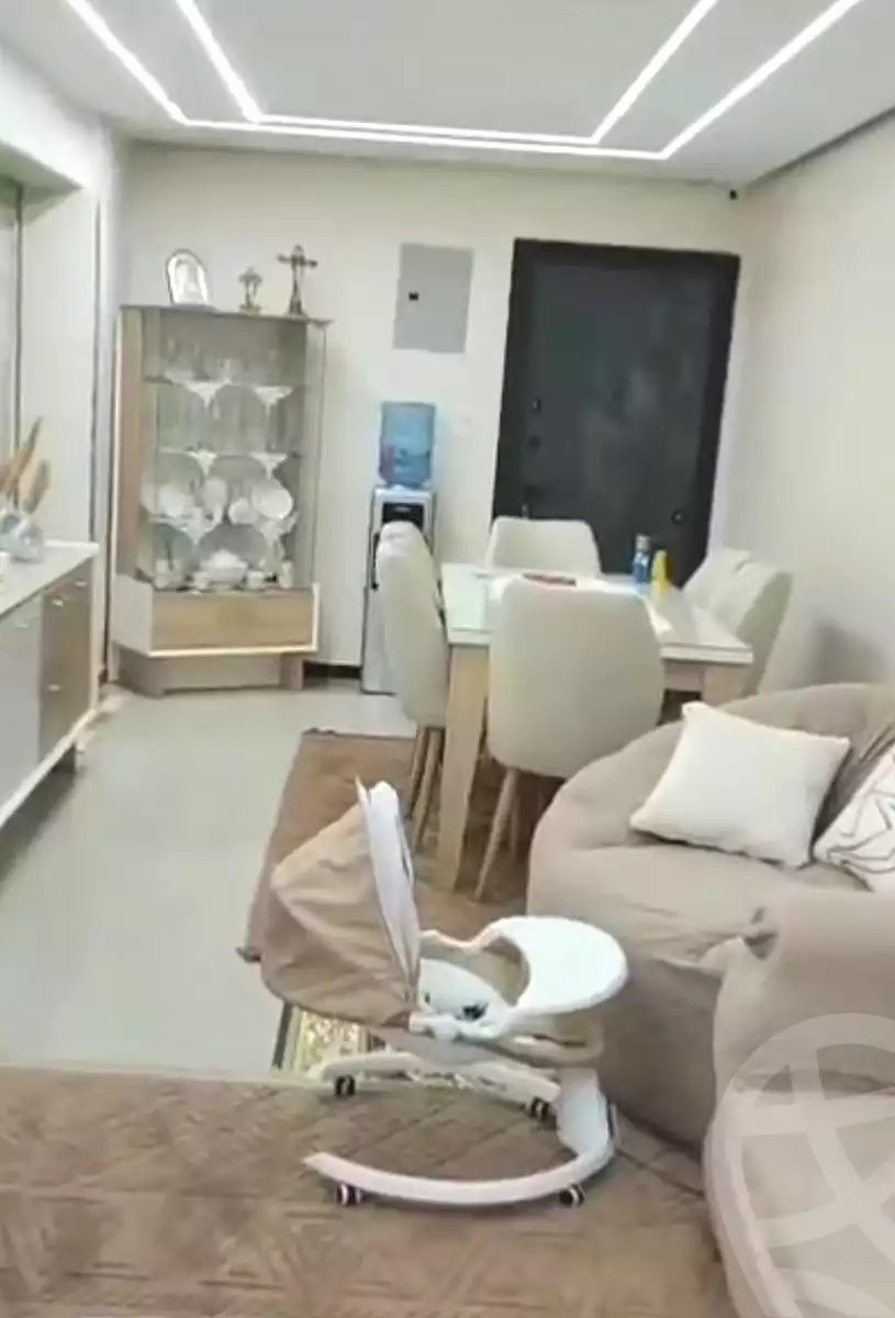 https://aqarmap.com.eg/ar/listing/7210929-for-sale-cairo-hadayek-el-koba-hamamat-el-koba