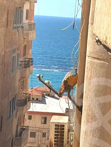 https://aqarmap.com.eg/en/listing/7210945-for-sale-alexandria-el-asafra-l-sfr-bhry