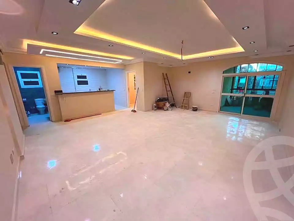 https://aqarmap.com.eg/ar/listing/7211081-for-sale-cairo-helwan-helwan-el-sharkeya-mostafa-safwat-st