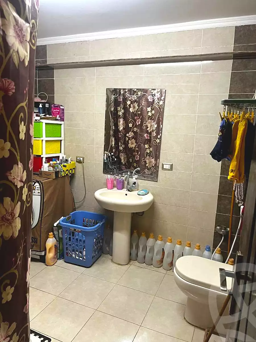 https://aqarmap.com.eg/ar/listing/7211129-for-sale-cairo-helwan-zou-el-fekar-basha-st