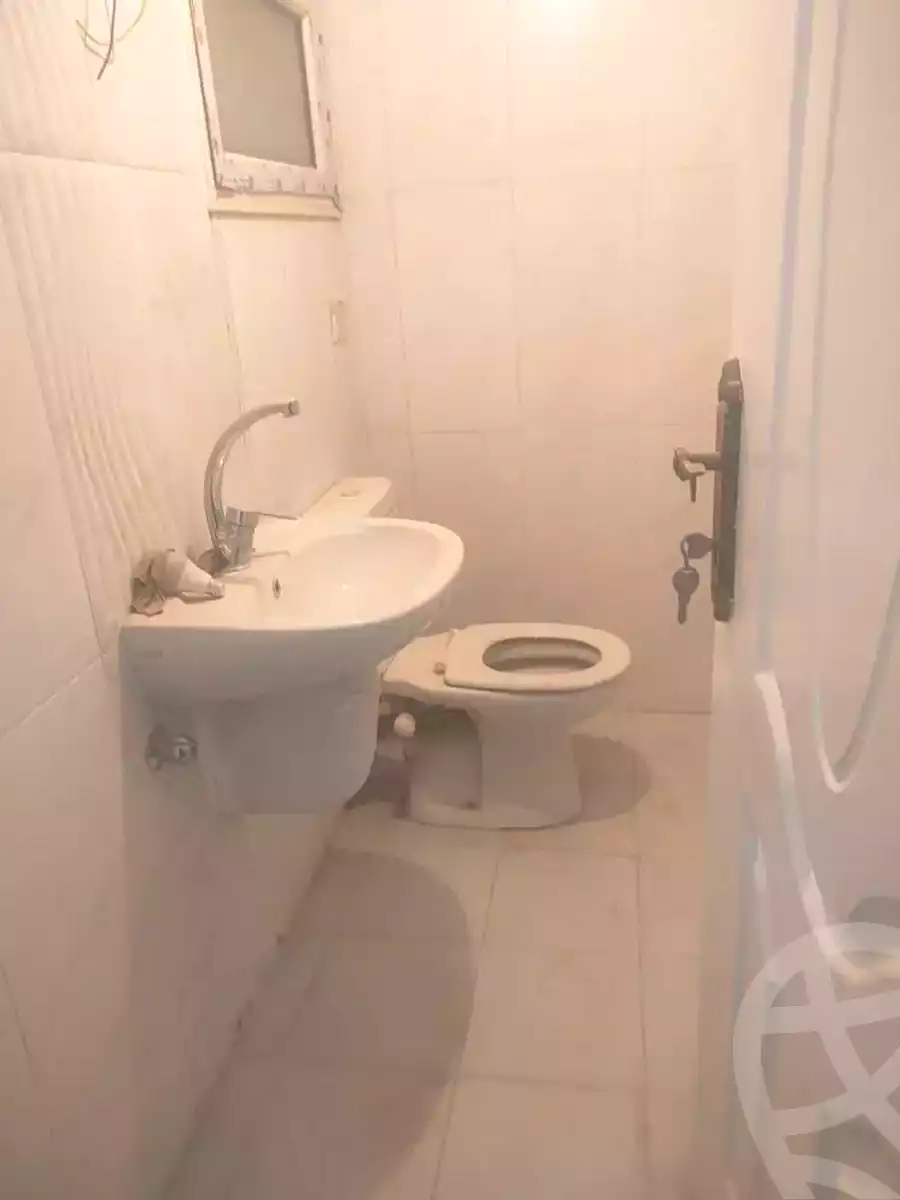 https://aqarmap.com.eg/en/listing/7211167-for-rent-alexandria-lsywf-city-light-mall