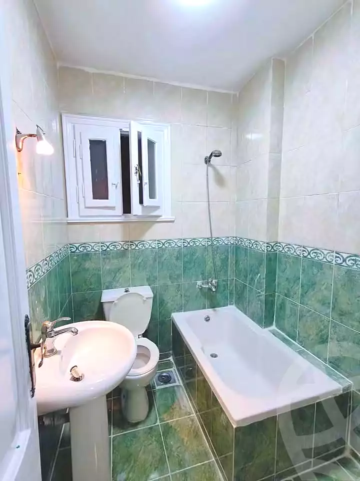 https://aqarmap.com.eg/en/listing/7211269-for-sale-alexandria-al-agamy-shataa-el-nakheel