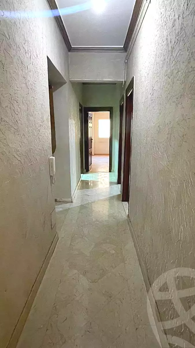 https://aqarmap.com.eg/en/listing/7211297-for-sale-cairo-new-cairo-ganob-el-akadamiya-south-academy-b-medhat-el-kholy-st