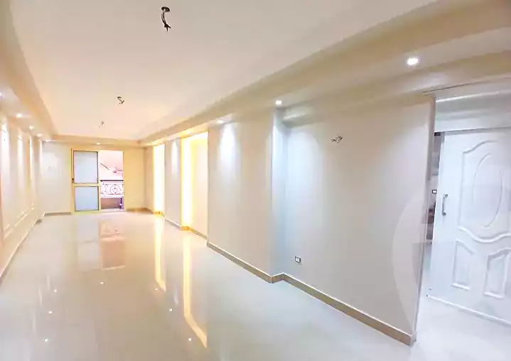 https://aqarmap.com.eg/ar/listing/7211319-for-sale-alexandria-zezenia