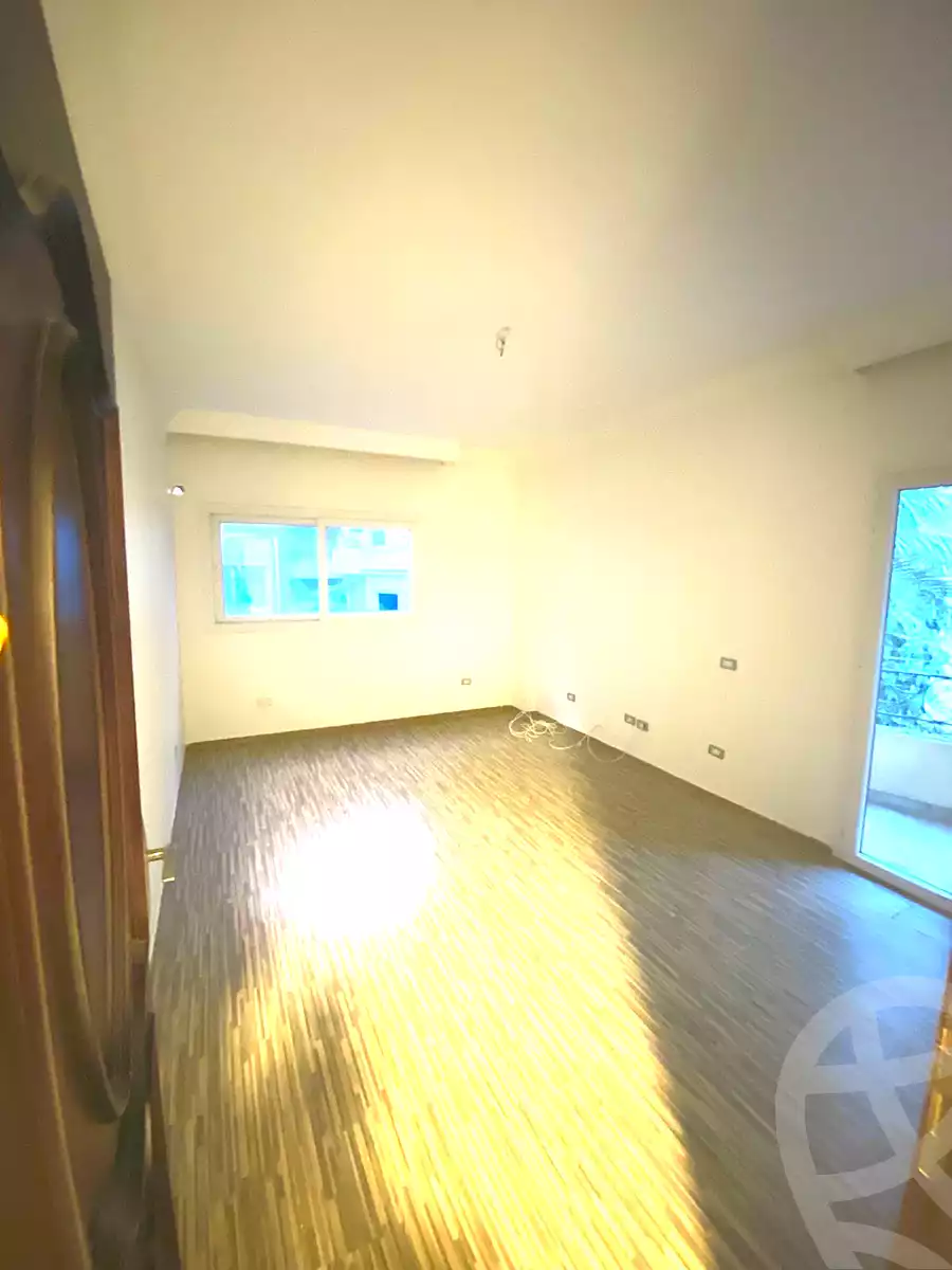 https://aqarmap.com.eg/en/listing/7211330-for-rent-cairo-new-cairo-ganob-el-akadamiya-south-academy-a-anas-ibn-malek-st