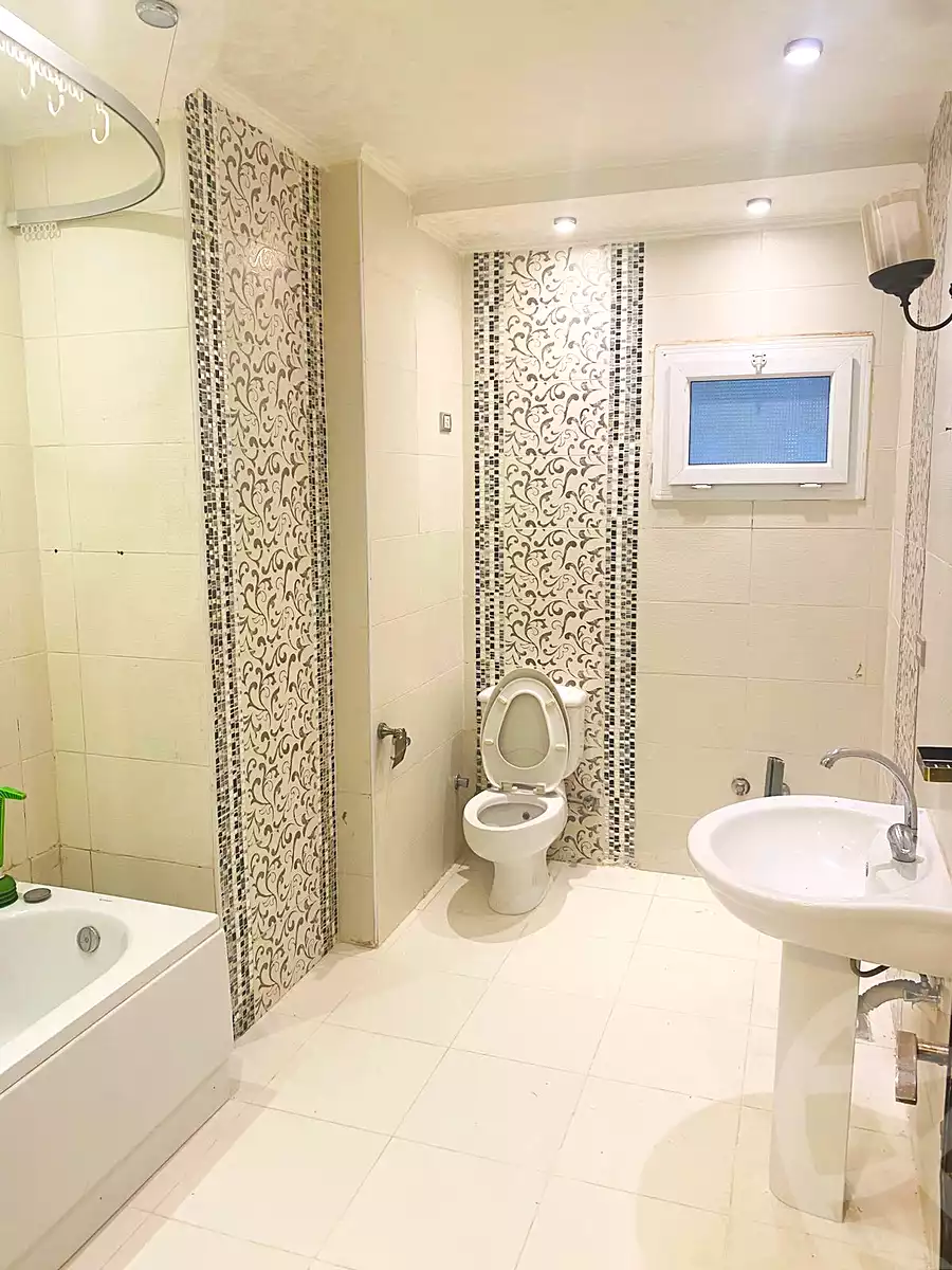 https://aqarmap.com.eg/en/listing/7211330-for-rent-cairo-new-cairo-ganob-el-akadamiya-south-academy-a-anas-ibn-malek-st