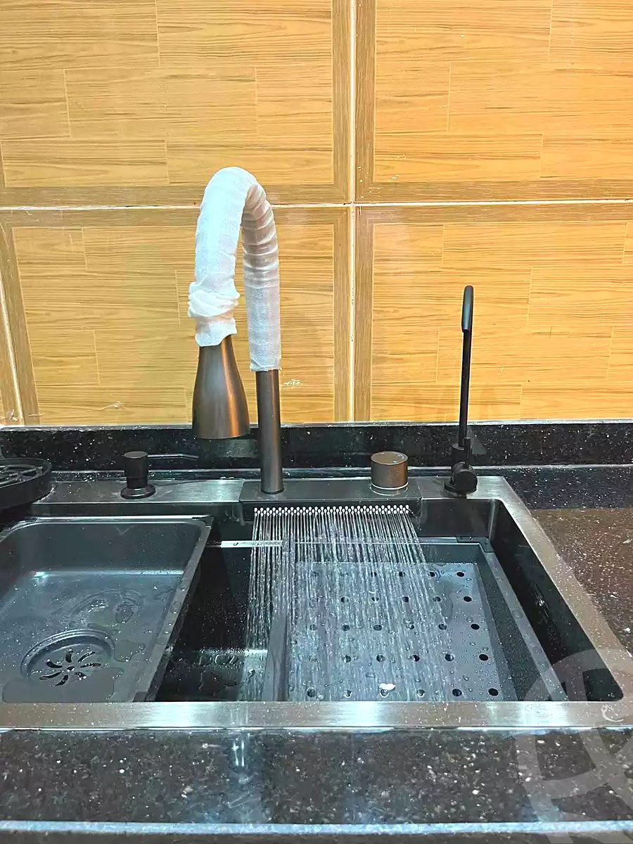 https://aqarmap.com.eg/en/listing/7211528-for-sale-cairo-ain-shams