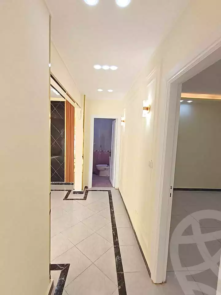 https://aqarmap.com.eg/ar/listing/7211584-for-sale-alexandria-sydy-bshr-sydy-bshr-bhry-gamal-abd-el-nasir-st