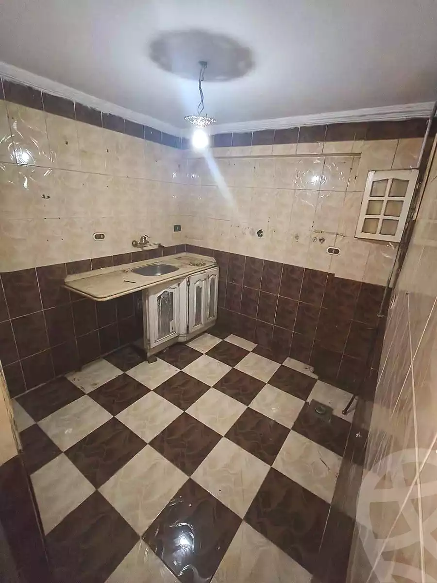 https://aqarmap.com.eg/en/listing/7211671-for-sale-alexandria-lsywf-el-falki