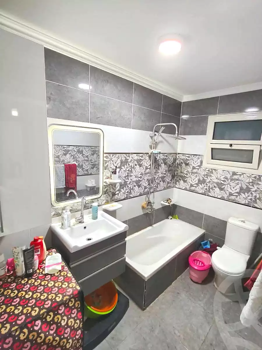 https://aqarmap.com.eg/en/listing/7211769-for-sale-cairo-ain-shams-ahmed-esmat-st