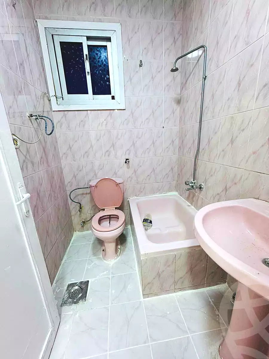 https://aqarmap.com.eg/en/listing/7212038-for-sale-alexandria-al-agamy-shataa-el-nakheel