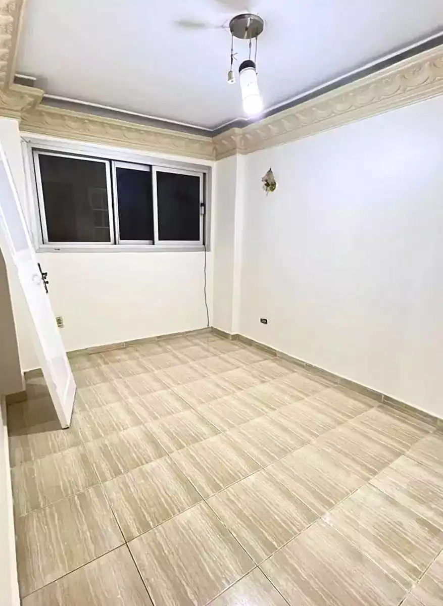https://aqarmap.com.eg/ar/listing/7212062-for-rent-alexandria-sydy-bshr-sydy-bshr-bhry-shr-mhmwd-l-yswy