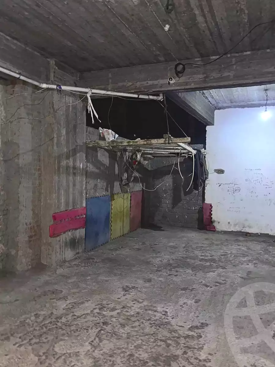 https://aqarmap.com.eg/en/listing/7212017-for-sale-alexandria-camp-cesar-mamfeis-st