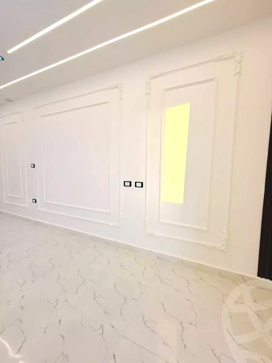 https://aqarmap.com.eg/ar/listing/7212113-for-sale-alexandria-al-agamy-shataa-el-nakheel