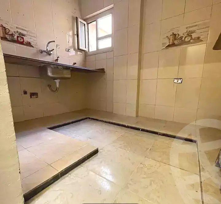 https://aqarmap.com.eg/ar/listing/7212585-for-sale-alexandria-al-agamy-el-hanouvel
