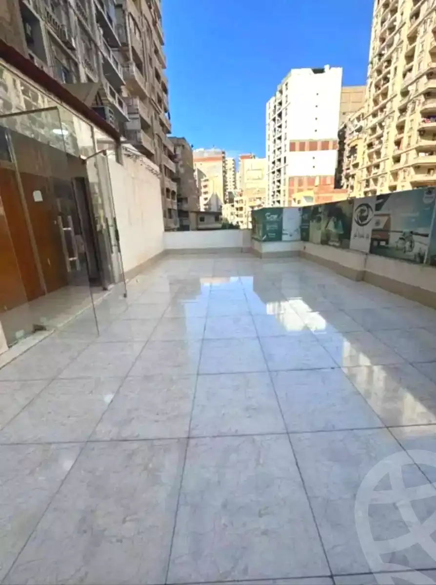 https://aqarmap.com.eg/ar/listing/7211898-for-rent-alexandria-sydy-bshr-sydy-bshr-bhry-gamal-abd-el-nasir-st