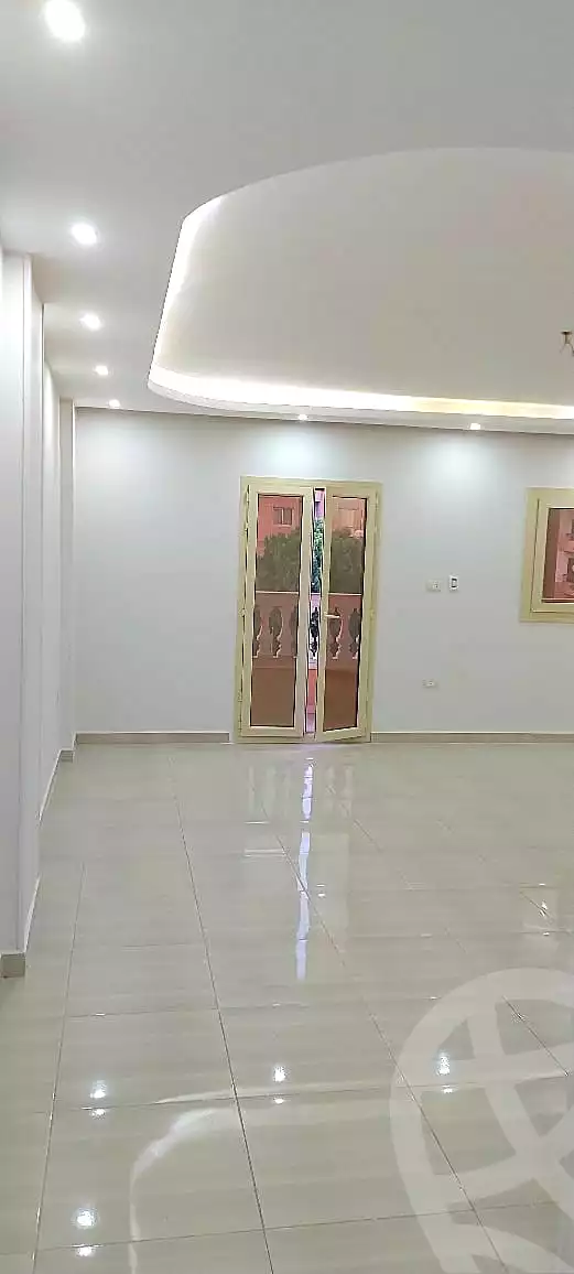 https://aqarmap.com.eg/ar/listing/7213021-for-sale-cairo-6th-of-october-compounds-october-plaza