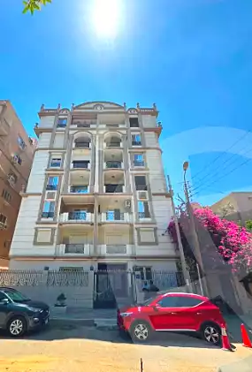 https://aqarmap.com.eg/ar/listing/7213140-for-sale-cairo-heliopolis-st-fatima-square-mohamed-el-maged-st