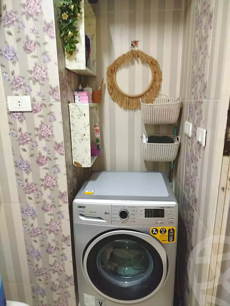 https://aqarmap.com.eg/en/listing/7213141-for-sale-cairo-el-sheikh-zayed-city-compounds-el-yasmeen-compound