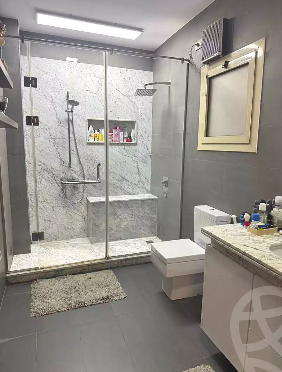 https://aqarmap.com.eg/ar/listing/7213162-for-sale-cairo-el-sheikh-zayed-city-compounds-el-khamayel