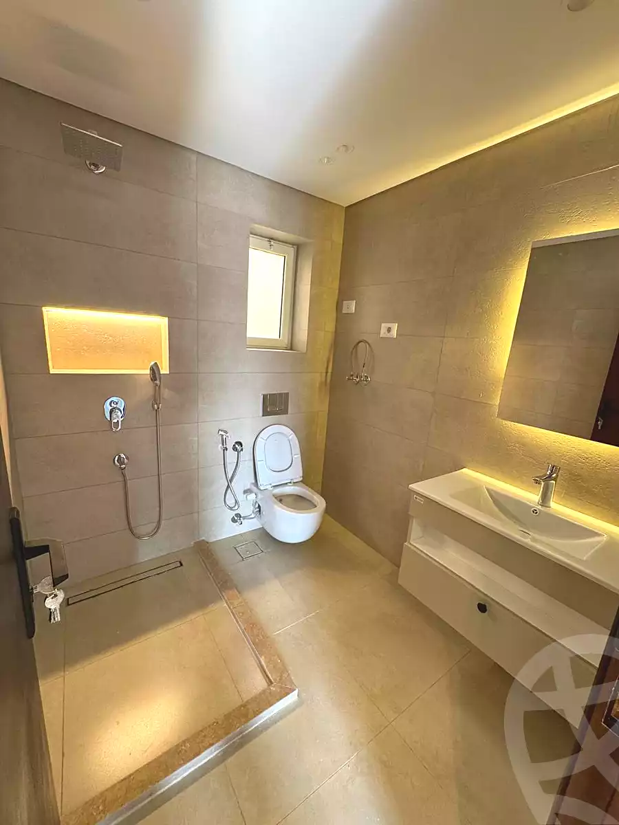 https://aqarmap.com.eg/ar/listing/7213175-for-sale-cairo-el-sheikh-zayed-city-compounds-el-khamayel