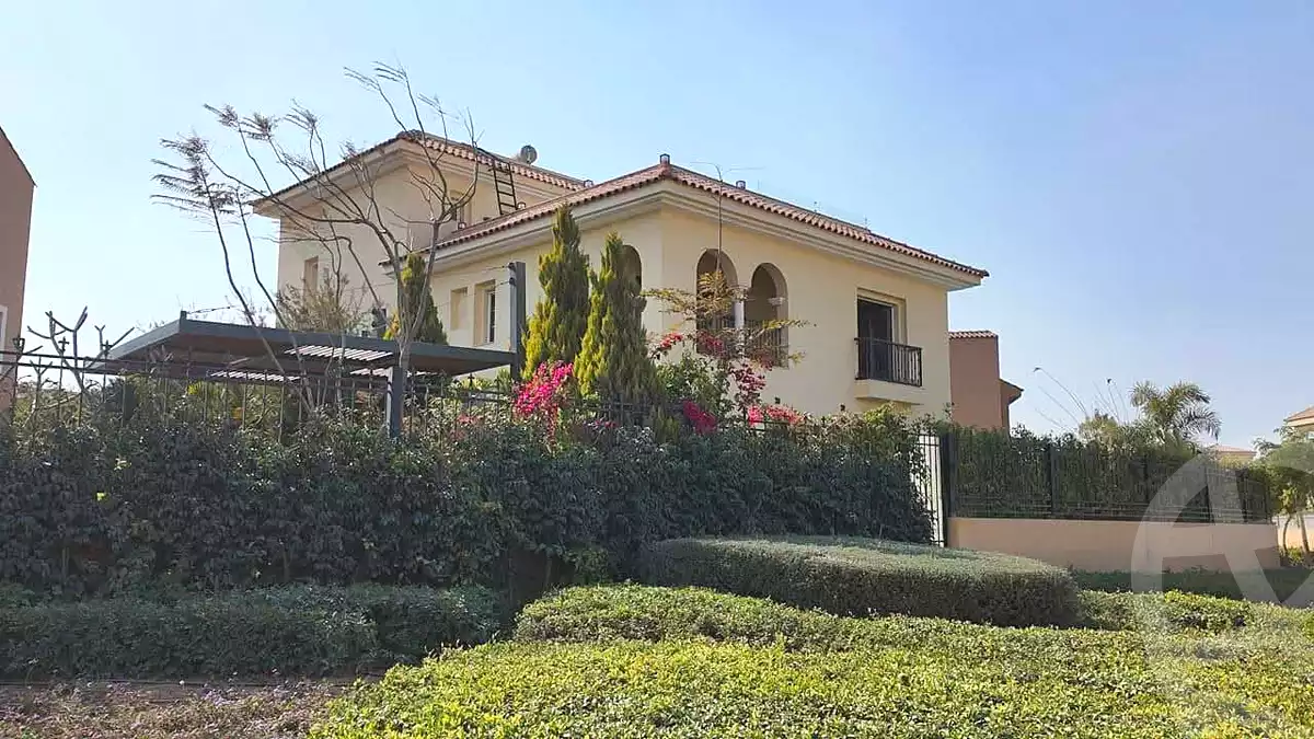 https://aqarmap.com.eg/en/listing/7213335-for-sale-cairo-new-cairo-compounds-hyde-park-parkway-hyde-park-compound