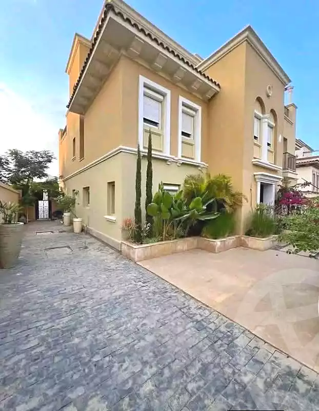 https://aqarmap.com.eg/en/listing/7213365-for-sale-cairo-new-cairo-compounds-hyde-park-parkway-hyde-park-compound