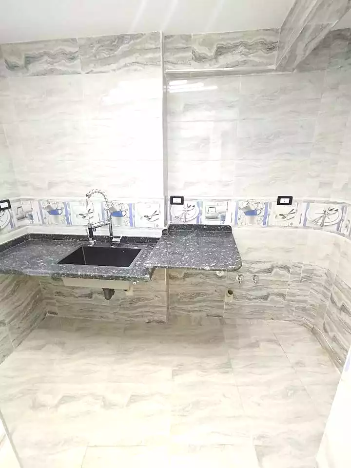 https://aqarmap.com.eg/ar/listing/7213478-for-sale-alexandria-lsywf-el-falki