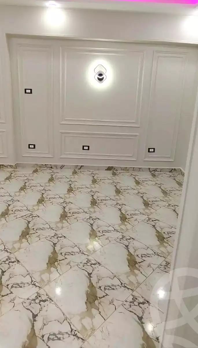 https://aqarmap.com.eg/ar/listing/7213678-for-sale-alexandria-al-agamy-el-hanouvel-el-kholafaa-el-rashdeen-st