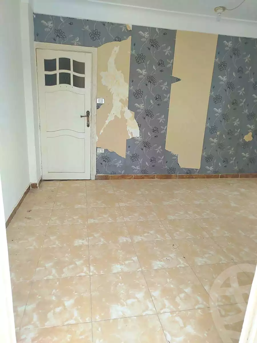 https://aqarmap.com.eg/ar/listing/7213961-for-sale-alexandria-al-agamy-el-hanouvel-el-kholafaa-el-rashdeen-st