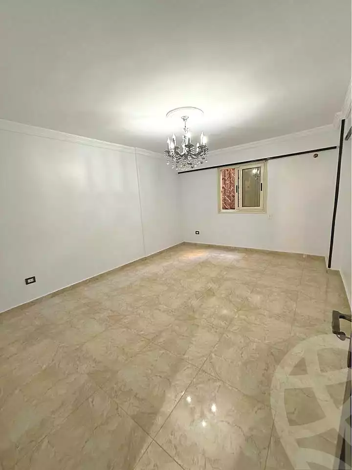 https://aqarmap.com.eg/en/listing/7214052-for-sale-alexandria-el-mandara-shr-jml-bd-lnsr