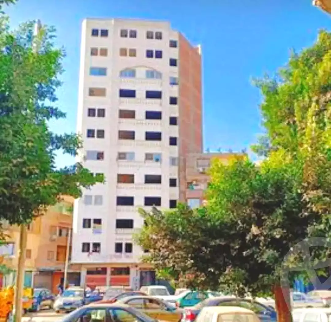 https://aqarmap.com.eg/en/listing/7214243-for-sale-cairo-hadayek-el-koba