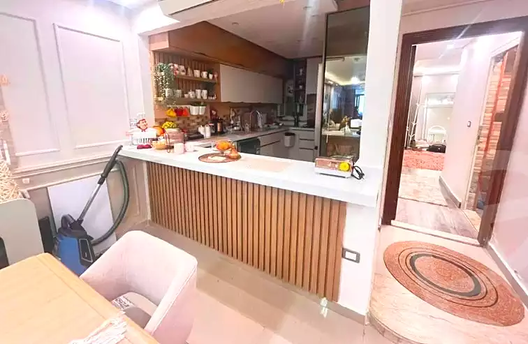 https://aqarmap.com.eg/ar/listing/7214275-for-sale-alexandria-lauran