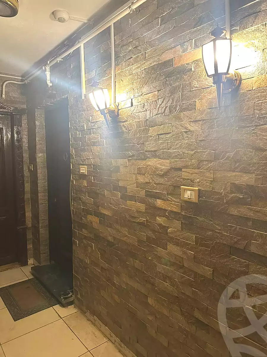 https://aqarmap.com.eg/ar/listing/7208788-for-sale-alexandria-sydy-bshr-sydy-bshr-bhry-mohamed-el-srafi-st.