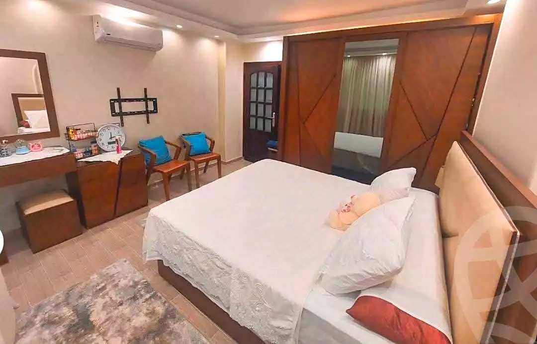 https://aqarmap.com.eg/ar/listing/7214784-for-sale-cairo-ain-shams-el-naam-mohammed-ezzat-tamom-st
