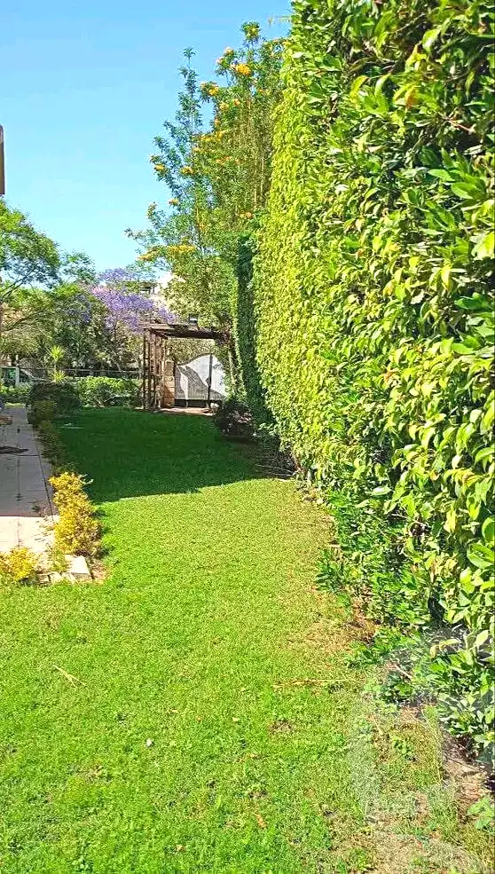 https://aqarmap.com.eg/ar/listing/7214795-for-sale-cairo-new-cairo-compounds-blm-hylz-nyw-kyrw