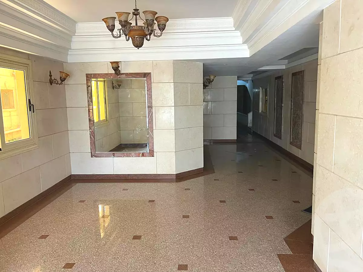 https://aqarmap.com.eg/ar/listing/7214781-for-sale-cairo-new-cairo-el-ahyaa-fifth-neighborhood-street-27