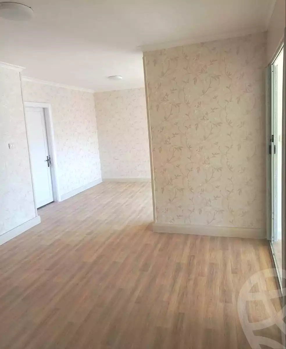 https://aqarmap.com.eg/en/listing/7214862-for-sale-alexandria-sydy-bshr-sydy-bshr-bhry-shr-khld-bn-lwlyd