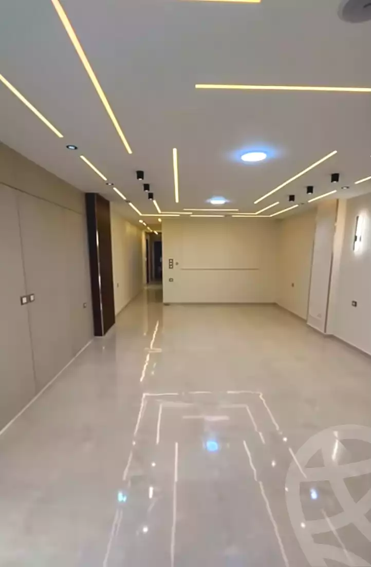 https://aqarmap.com.eg/ar/listing/7215020-for-sale-cairo-faisal-el-matbeaa-amr-ibn-al-aas-st