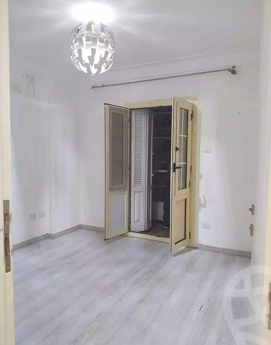 https://aqarmap.com.eg/ar/listing/7215276-for-rent-alexandria-sydy-bshr-sydy-bshr-bhry