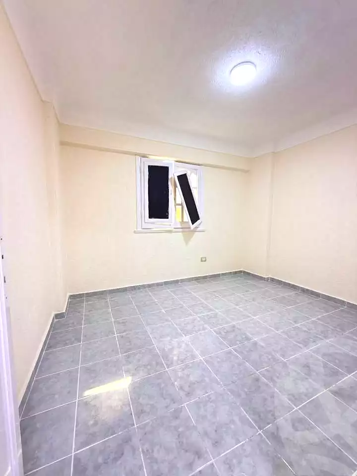 https://aqarmap.com.eg/en/listing/7215327-for-sale-alexandria-al-agamy-shataa-el-nakheel