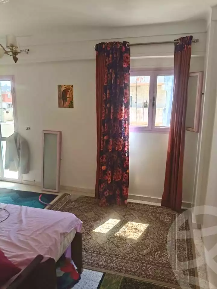 https://aqarmap.com.eg/ar/listing/7215344-for-sale-alexandria-el-asafra-l-sfr-qbly-el-maahad-el-dini-st