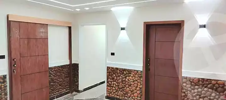 https://aqarmap.com.eg/ar/listing/7215729-for-rent-alexandria-miami-iskandar-ibrahim-st